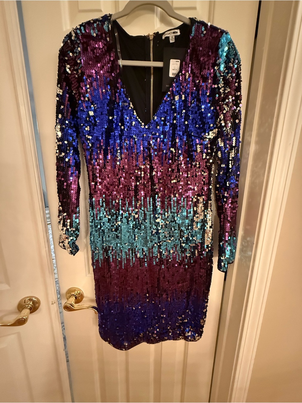 Fashion Nova Multicolor Sequin V-Neck Long Sleeve Dress